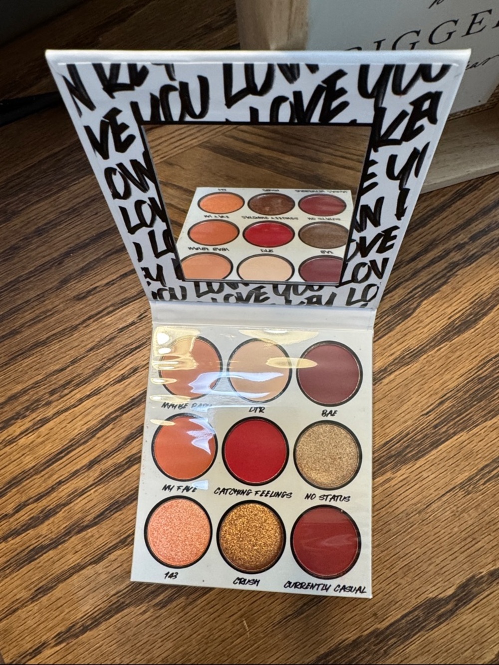 New Sealed BH Cosmetics Warm Reds & Golds Eyeshadow Palette 9 shades